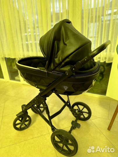 Детская коляска