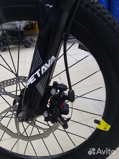 Детский велосипед новый 20