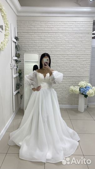 Свадебное платье