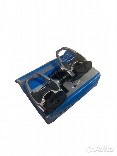 Контактные педали Shimano PD-R540