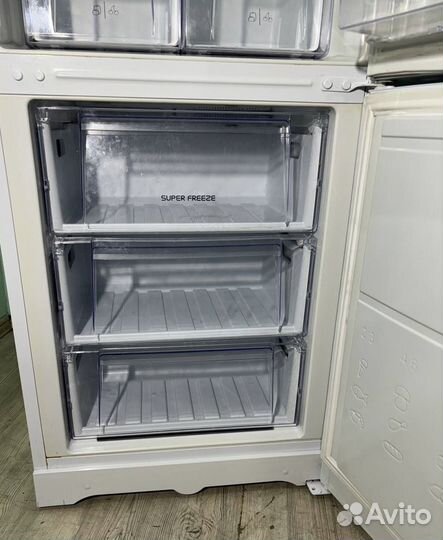 Холодильник hotpoint ariston бу no frost