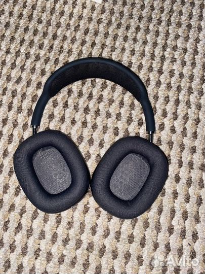 Airpods max space grey