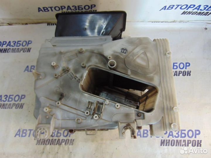 Корпус отопителя для Mitsubishi RVR 1 1991-1997г