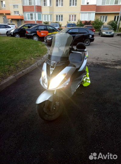 Скутер Sym joyride 200 i evo 2011 без доков