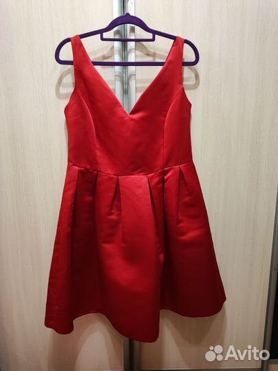 Платье красное женское