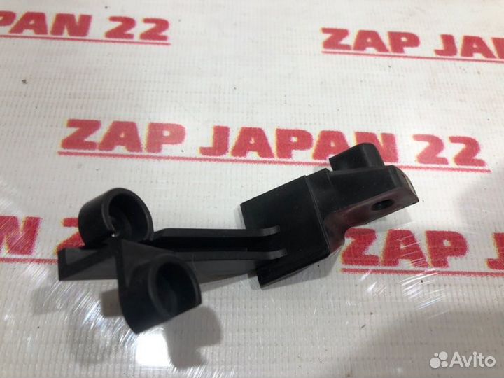 Крепление фары левое Lexus Rx330