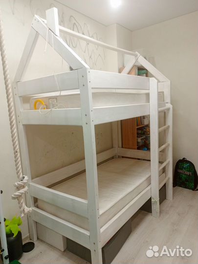 Двухъярусная кровать домик бу