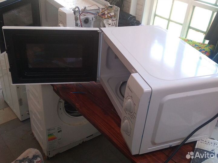 Микроволновая печь Midea