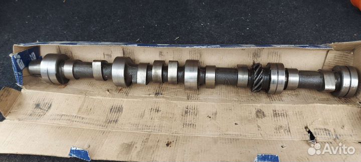 Вал распределительный