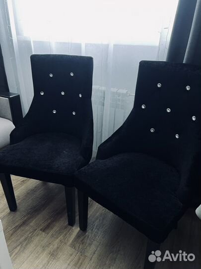 Продам стулья бу