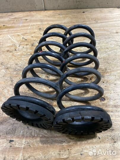 Пружина подвески задняя Volvo S80 AS98 B6324S 2008