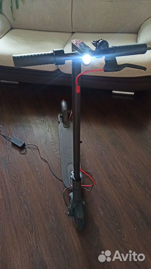 Электросамокат Xiaomi Mijia M365 PRO