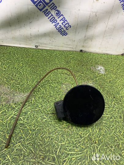 Лючок бензобака Skoda Superb седан 1.8 AWT 2007