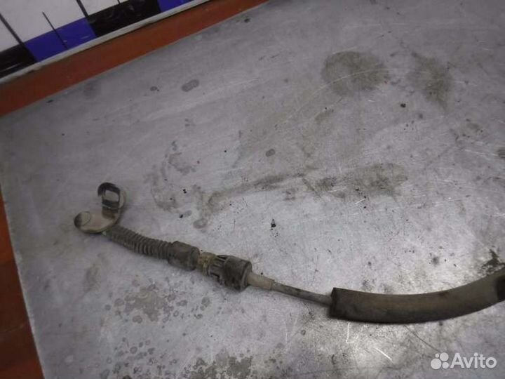 Трос кпп Mitsubishi Pajero 3 6G74 2001