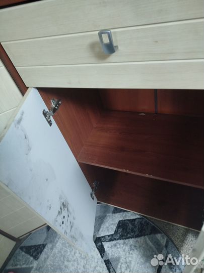 Шкаф угловой с комодом