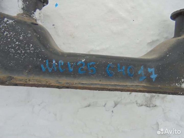 Крепление редуктора Toyota Camry Gracia MCV25