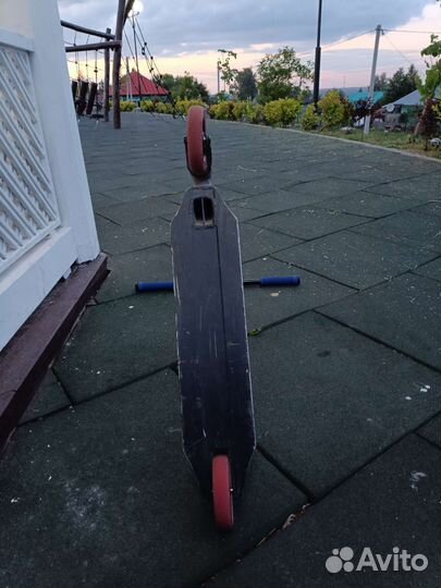 Трюковой самокат