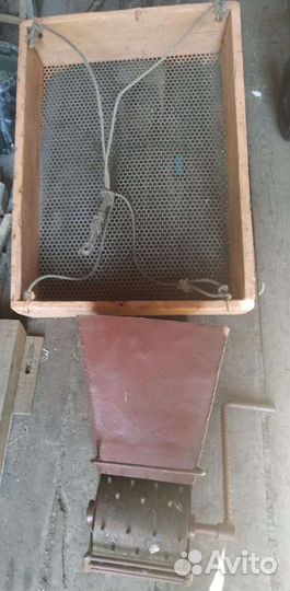 Молотилка кедровых шишек