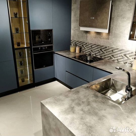 Кухонный гарнитур 