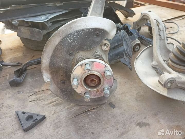 Кулаки поворотные audi a4 b8 rest