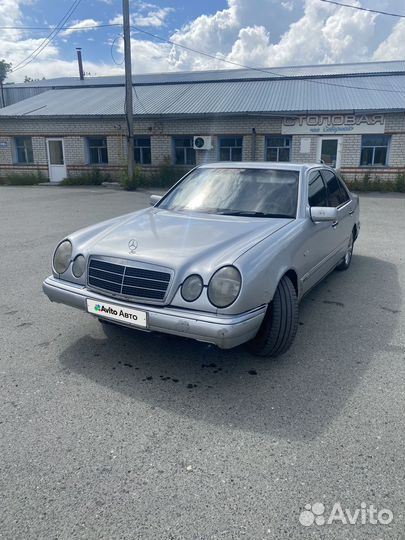 Mercedes-Benz E-класс 2.4 МТ, 1998, 507 243 км
