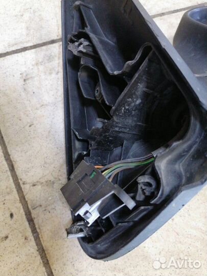 Зеркало переднее правое Renault Megane 1 K4J