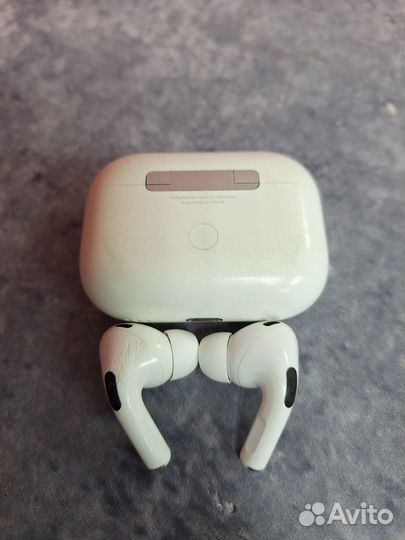 Apple AirPods Pro 2