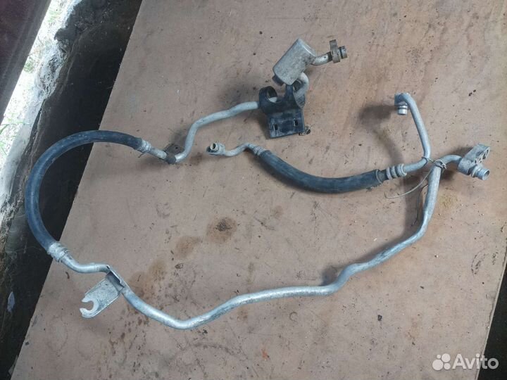 Нисан Примьера 12 трубки кондиционера