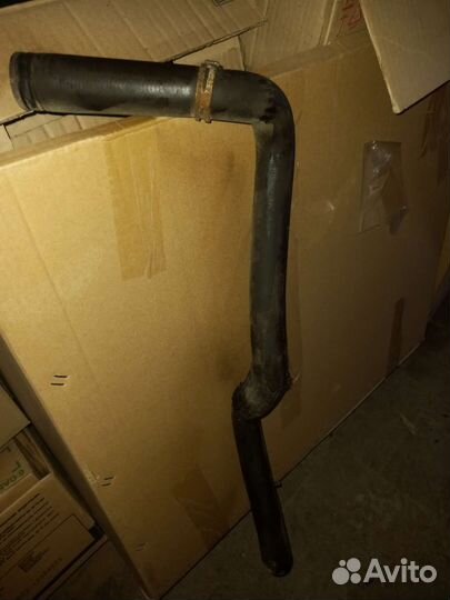 Патрубок радиатора нижний Renault Logan 1