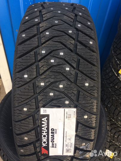 Yokohama IceGuard Stud IG65 215/55 R16 110