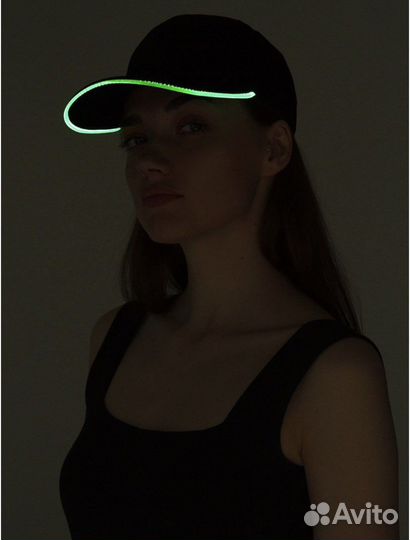 Неоновая кепка (кепка с неоновой подсветкой)