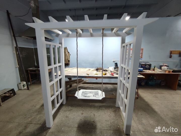 Пергола деревянная садовая