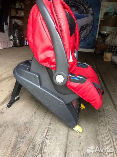 Автолюлька peg perego 0-13 кг с базой isofix