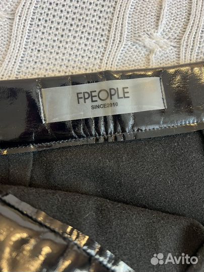 Мини-юбка кожаная 42 Fpeople