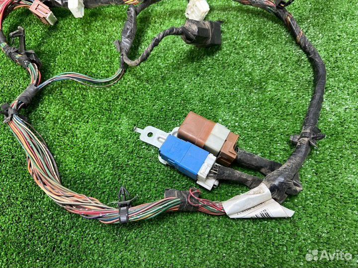 Проводка салона Nissan Almera N16 1.5 QG15 2005
