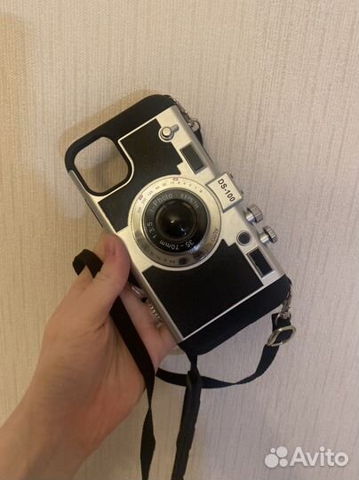 Чехол на iPhone 11 как у Эмили в Париже