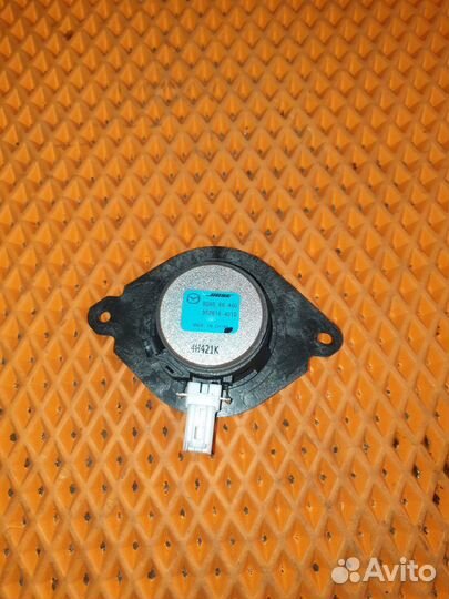 Динамик Mazda 3