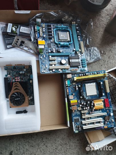 Материнская плата с процессором