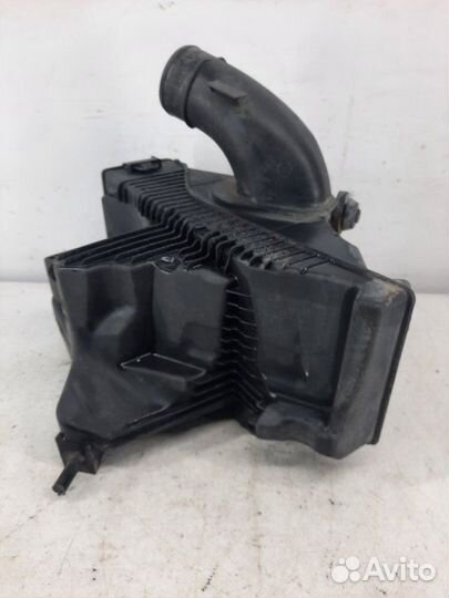 Корпус воздушного фильтра Nissan Note хэтчбэк 5