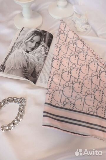 Шелковый платок