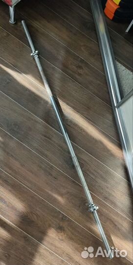 Скамья для жима и штанга