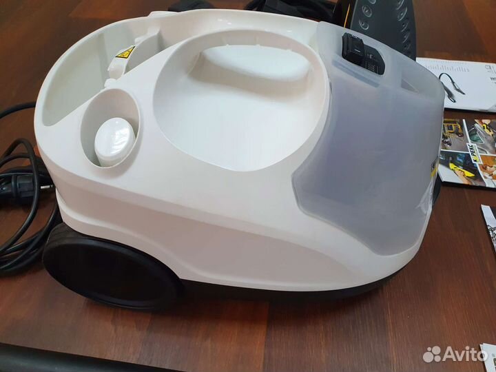 Пароочиститель Karcher sc 4 premium iron kit