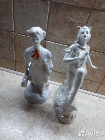 Фарфоровые статуэтки