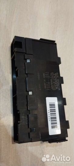 Блок реле toyota 82641-47020 7281-8502 1030