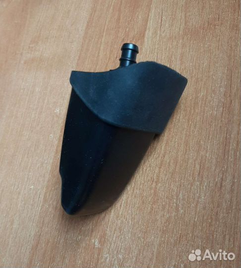 Форсунка омывателя фар toyota rav 4