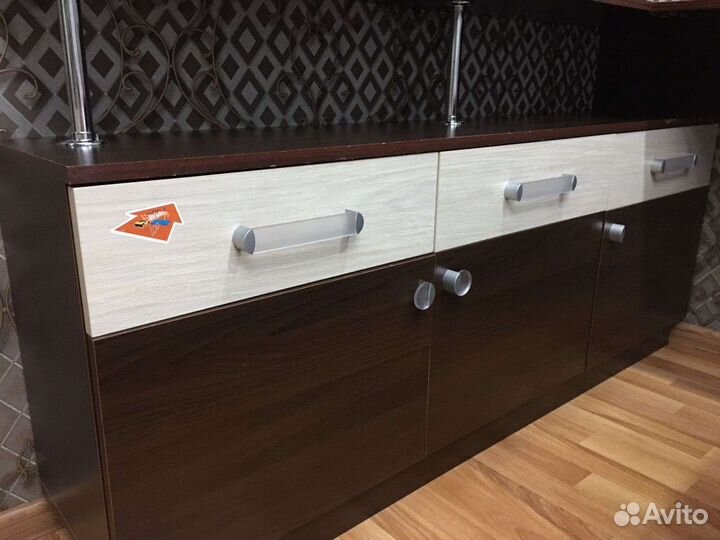 Стеллажи для книг с ящиками