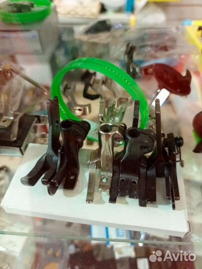 Лапки для швейных машин прошышленных