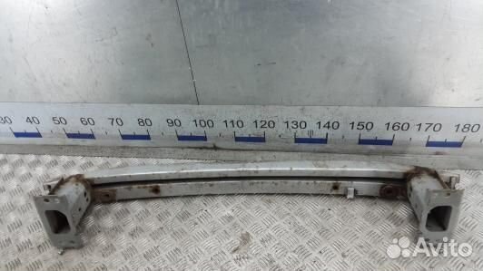 Усилитель бампера передний (кронштейн) toyota auri