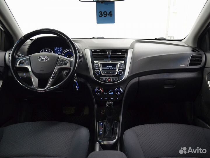 Hyundai Solaris 1.6 AT, 2015, 65 000 км