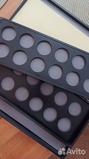 Палетка для теней рефиллы